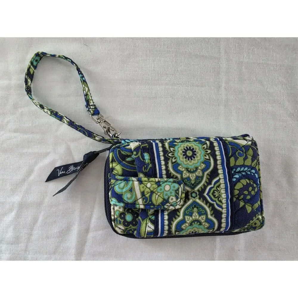 Vera Bradley Wristlet Wallet Retired Rhythm and Blues Pattern ExcellentCondition